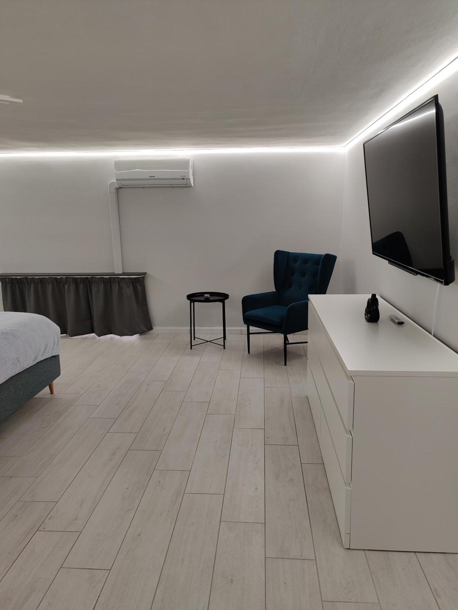 Delph'S House Apartment คาตาเนีย ภายนอก รูปภาพ